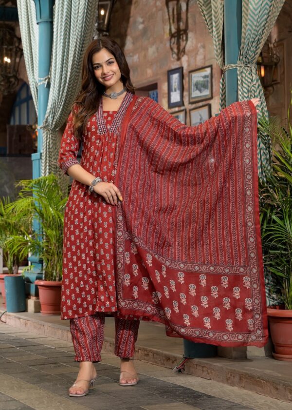 Red Block Floral Printed Viscose Kurta Set With Dupatta