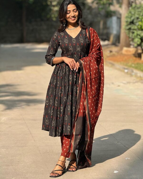 Black Ethnic Printed Viscose Kurta Set With Dupatta