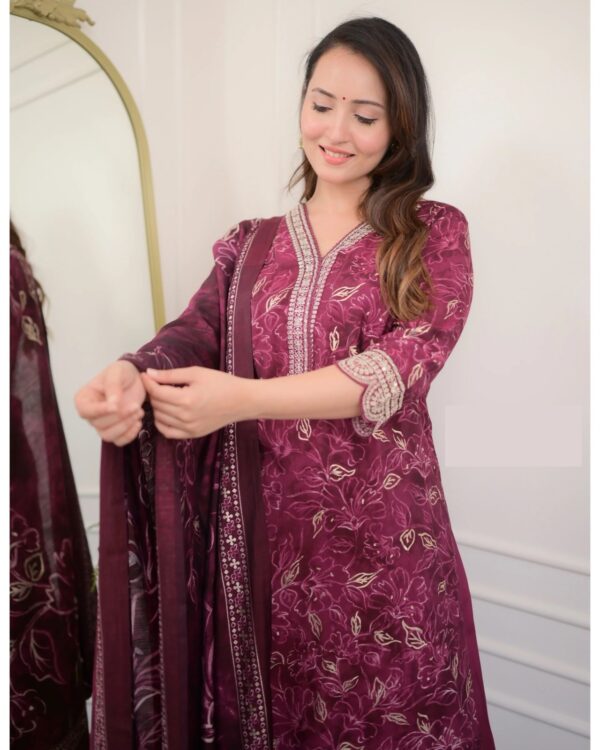 Maroon Floral Embroidered Viscose Kurta Set With Dupatta