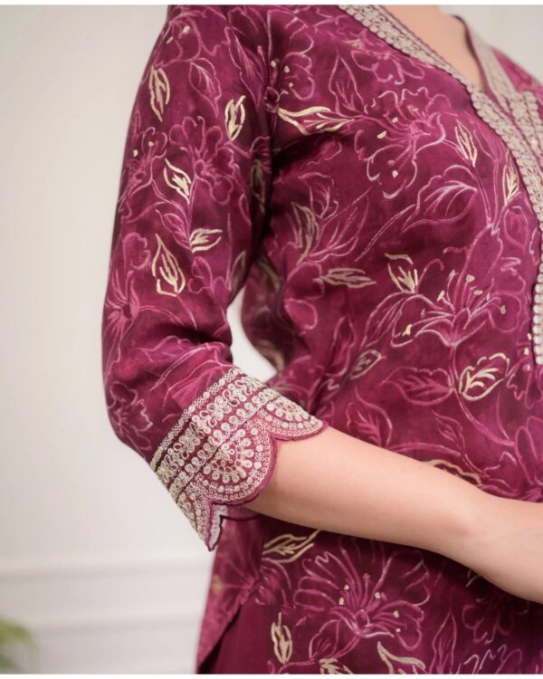 Maroon Floral Embroidered Viscose Kurta Set With Dupatta